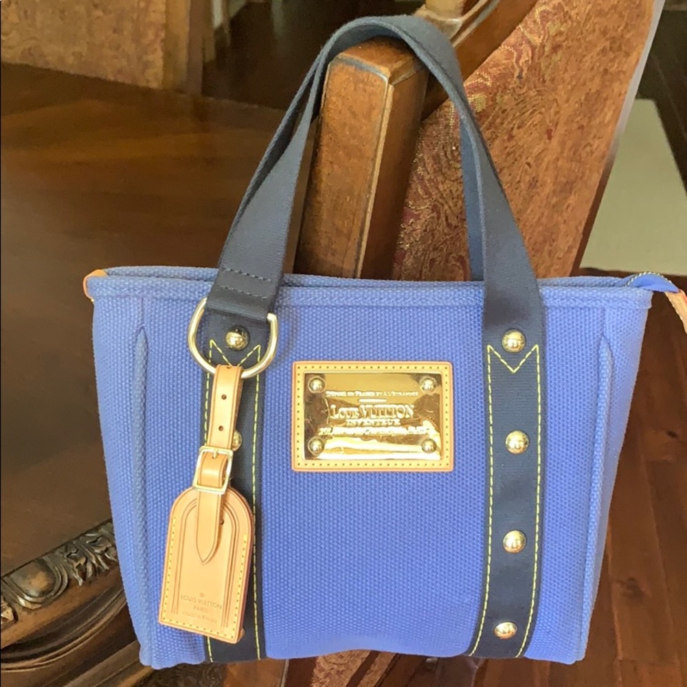 Louis Vuitton Tote